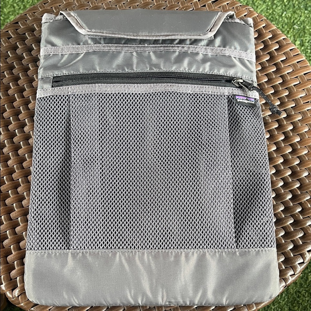 Patagonia Gray Laptop Sleeve Organizer